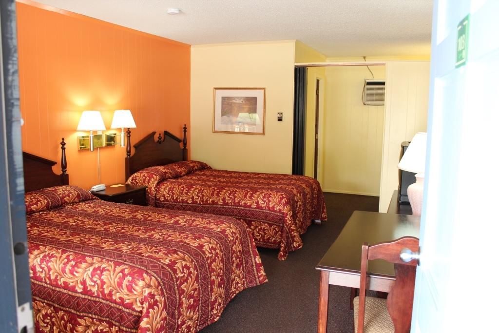 Colonial Inn Franklin - thumb 14