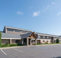 AmericInn by Wyndham Bismarck - Accommodation Alabama
