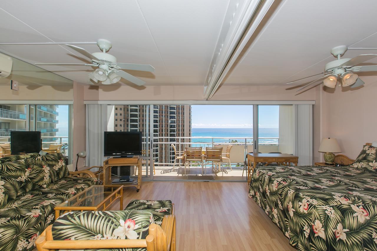 Ilikai Tower 1314 Lagoon View 1BR - thumb 0