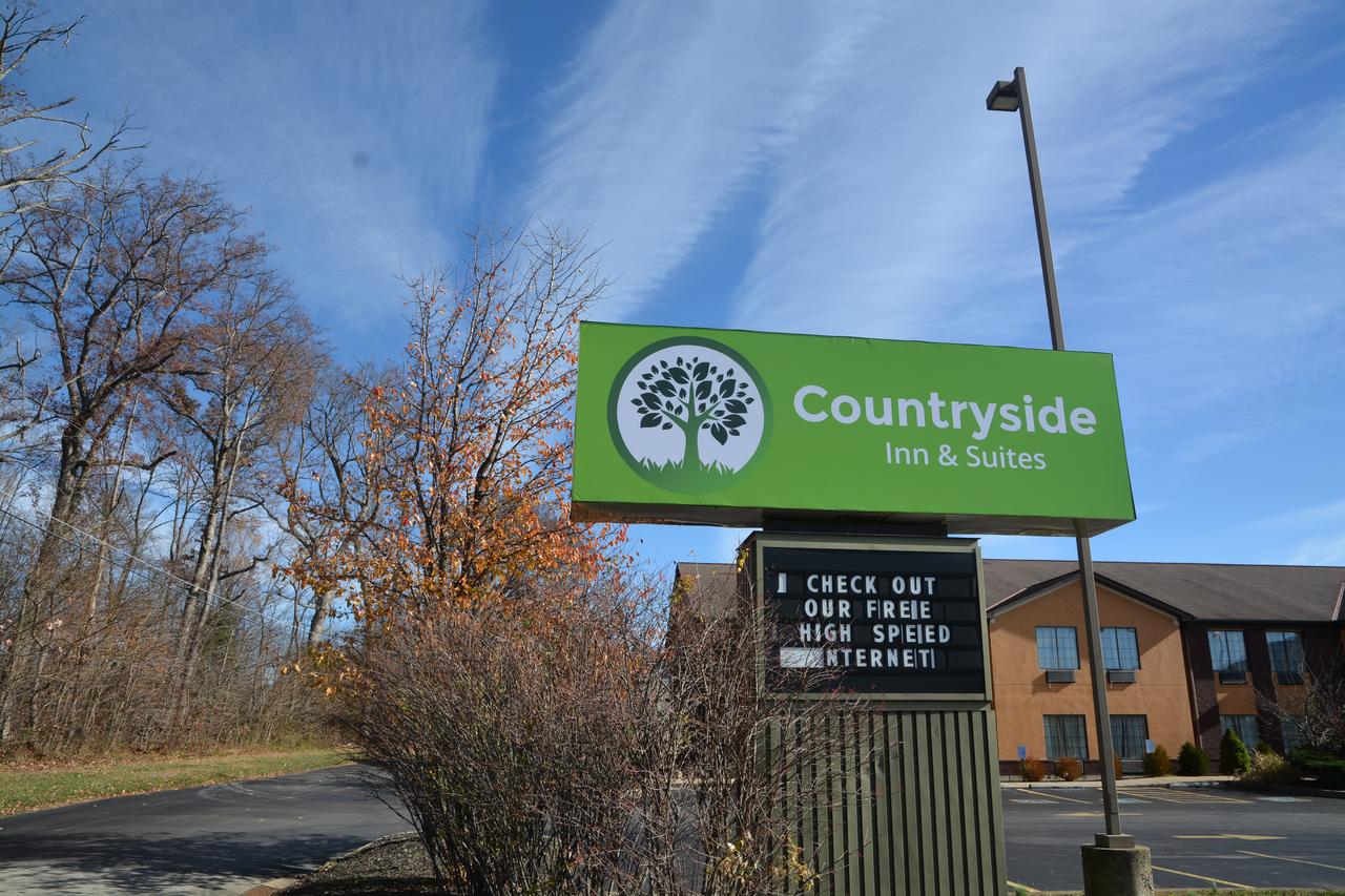 Countryside Inn And Suites - thumb 2
