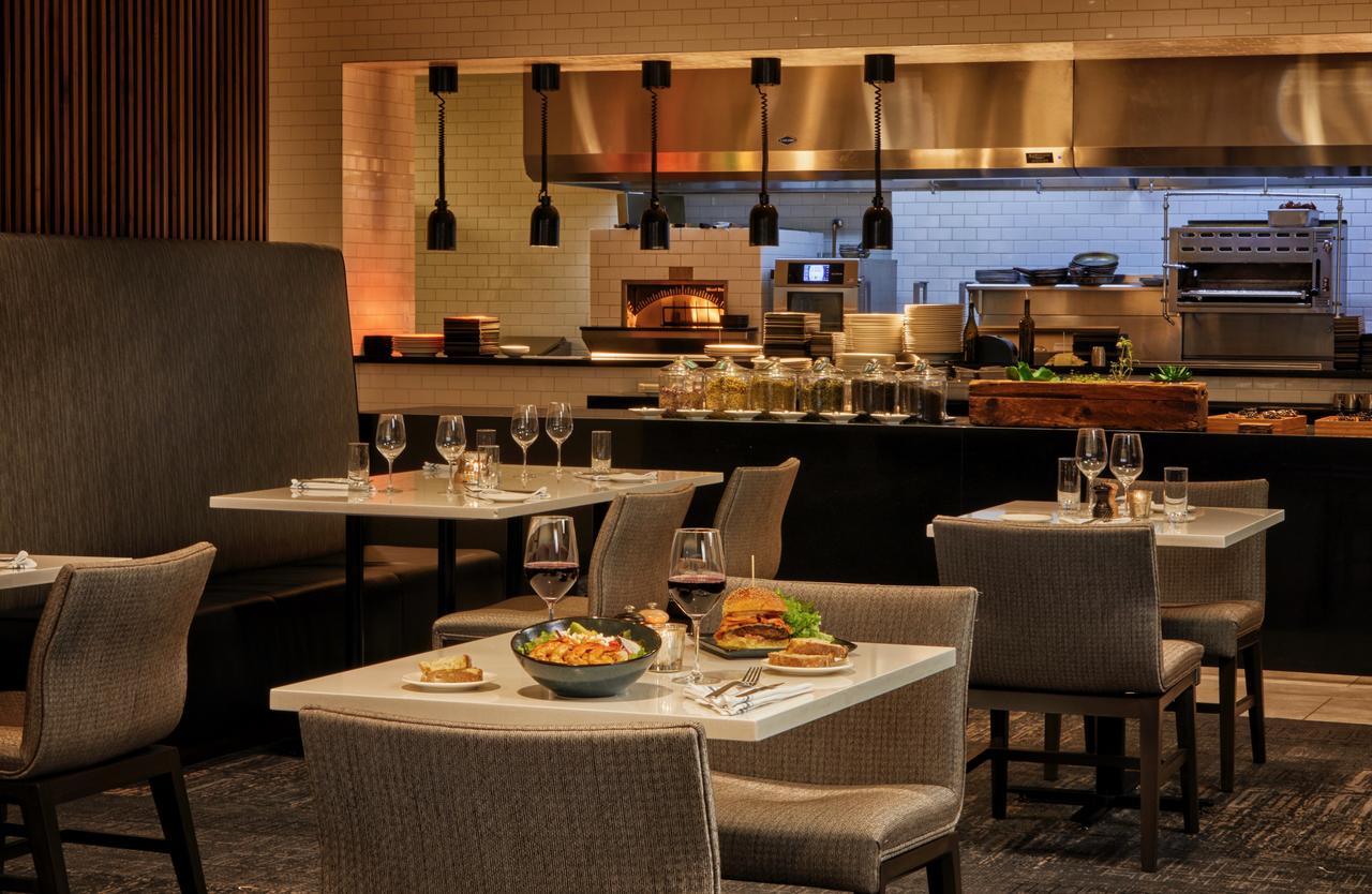 Hilton Cleveland Downtown - thumb 15