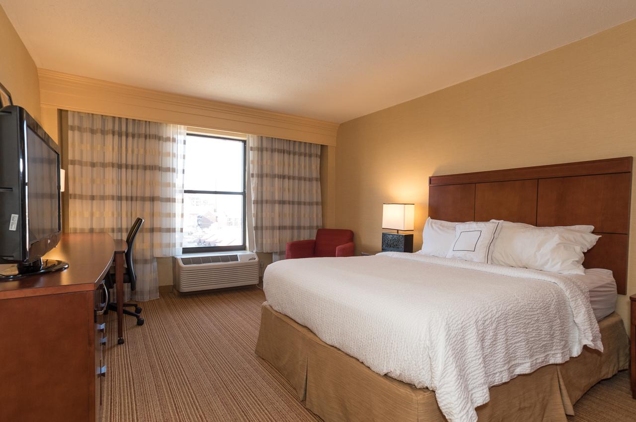 Courtyard Springfield Downtown - thumb 17