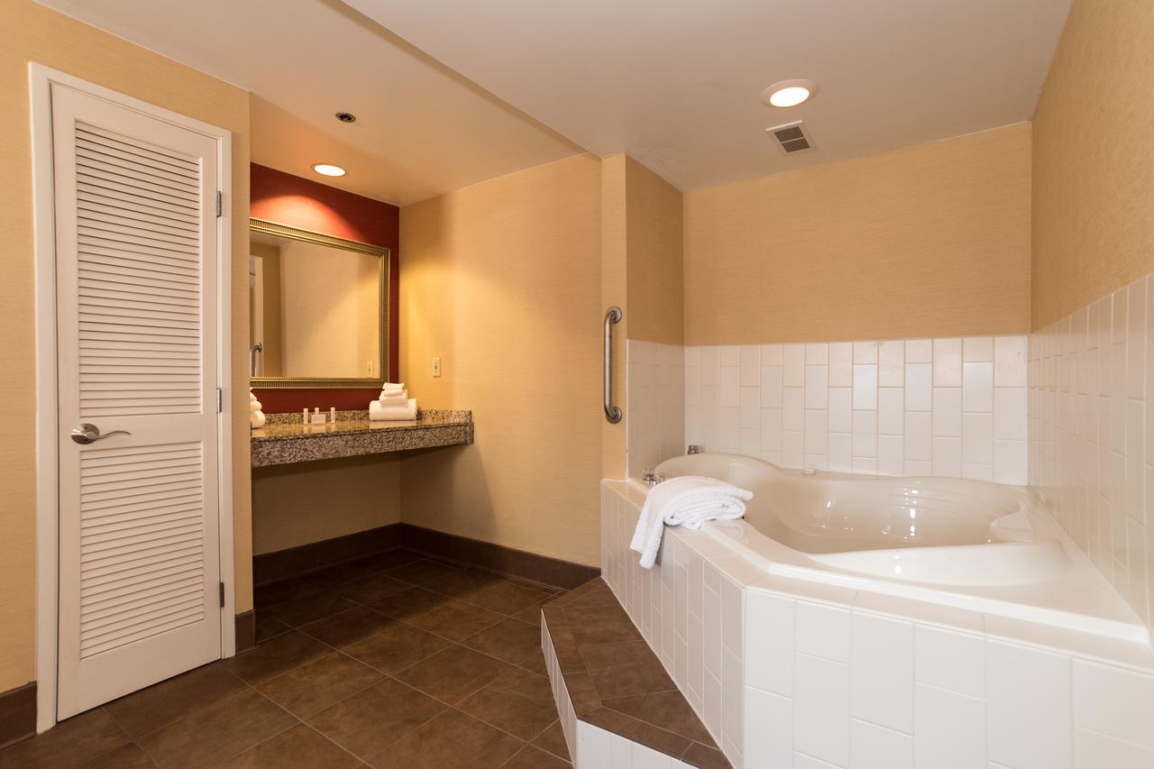 Courtyard Springfield Downtown - thumb 12