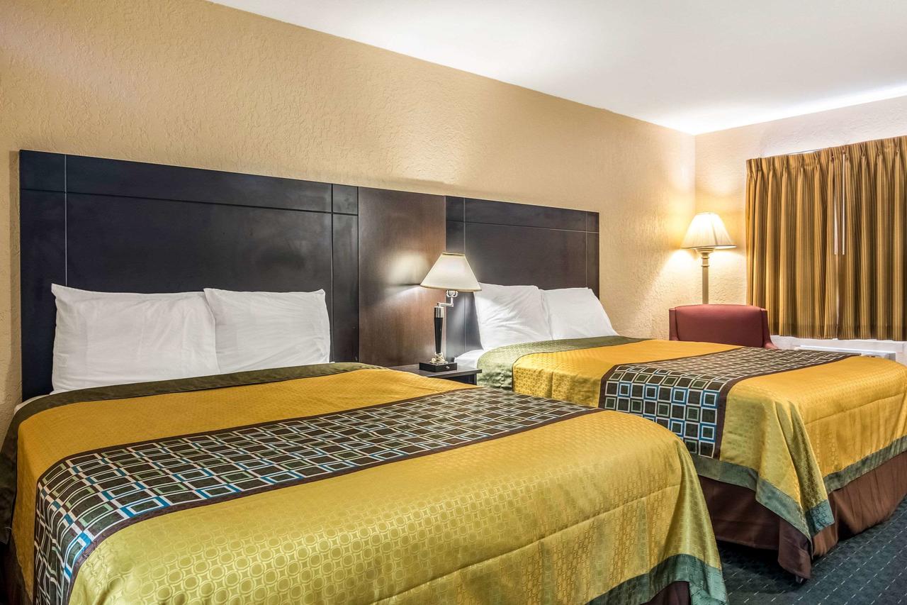 Rodeway Inn Broken Bow - thumb 8