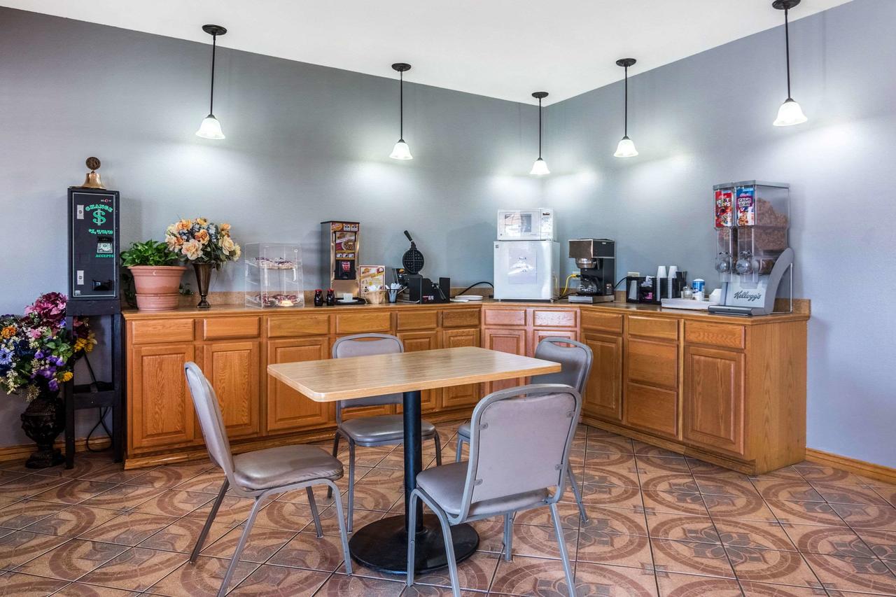 Rodeway Inn Broken Bow - thumb 27