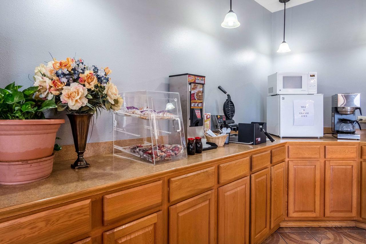 Rodeway Inn Broken Bow - thumb 26