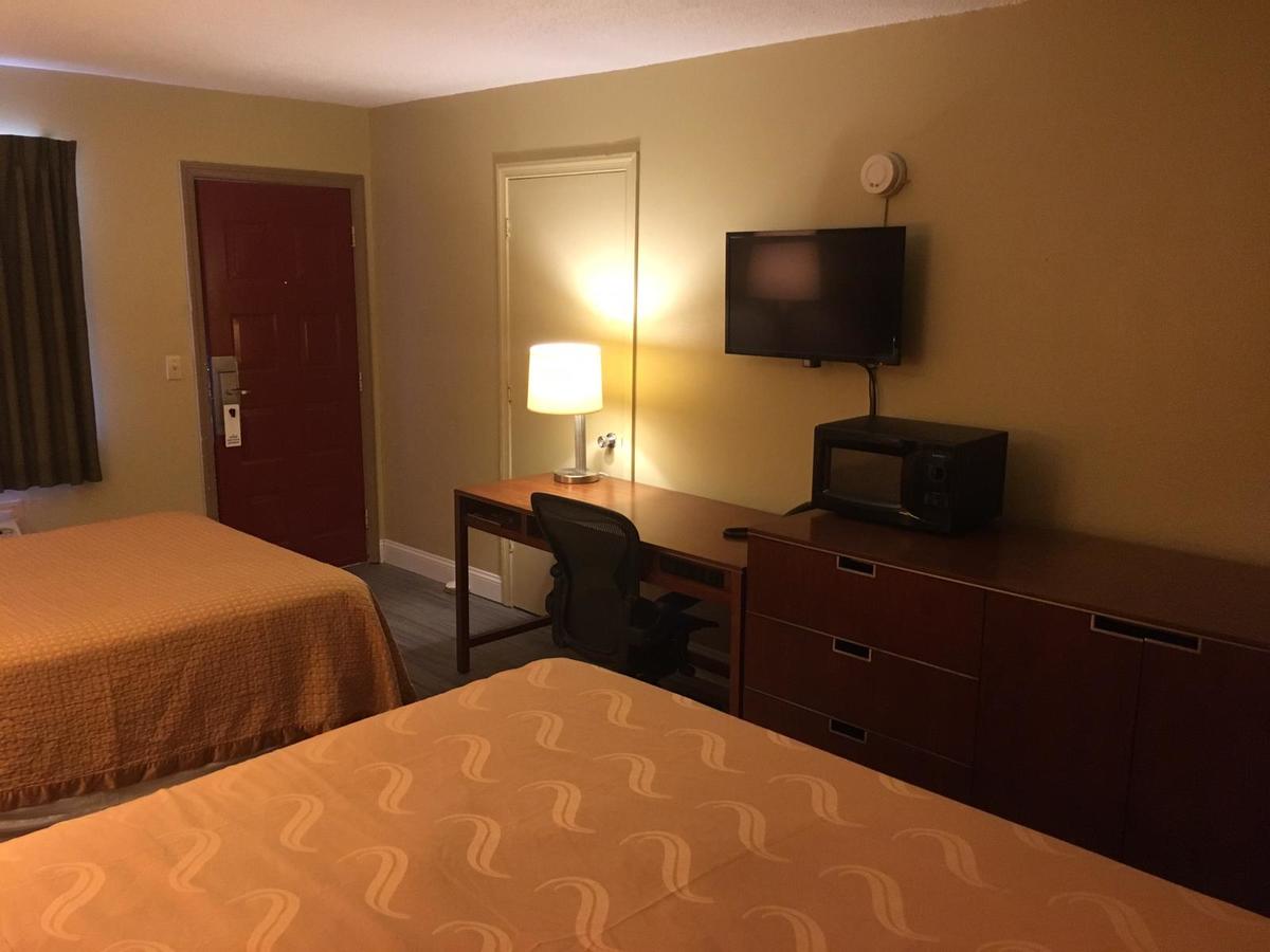 Rodeway Inn Broken Bow - thumb 2