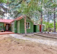 Sisters Downtown 1930s Cottage - Accommodation Alabama
