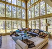 Black Butte Ranch South Meadow Contemporary - Accommodation Alabama