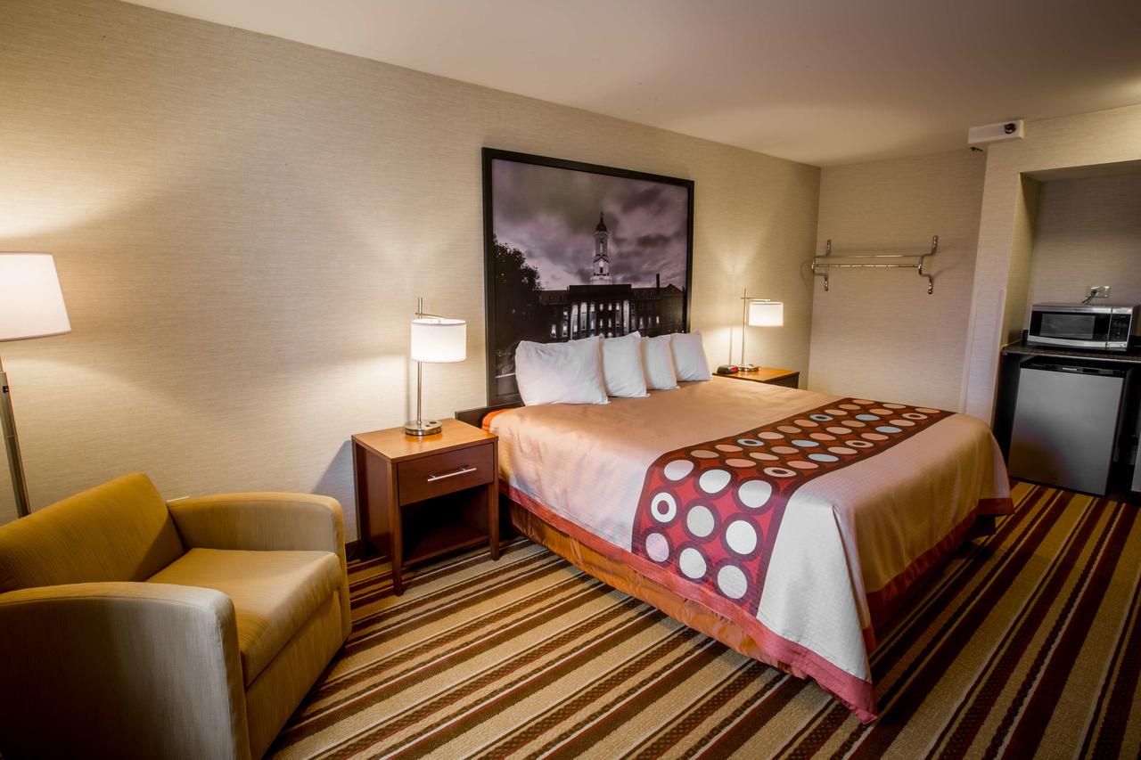 Super 8 By Wyndham State College - thumb 27