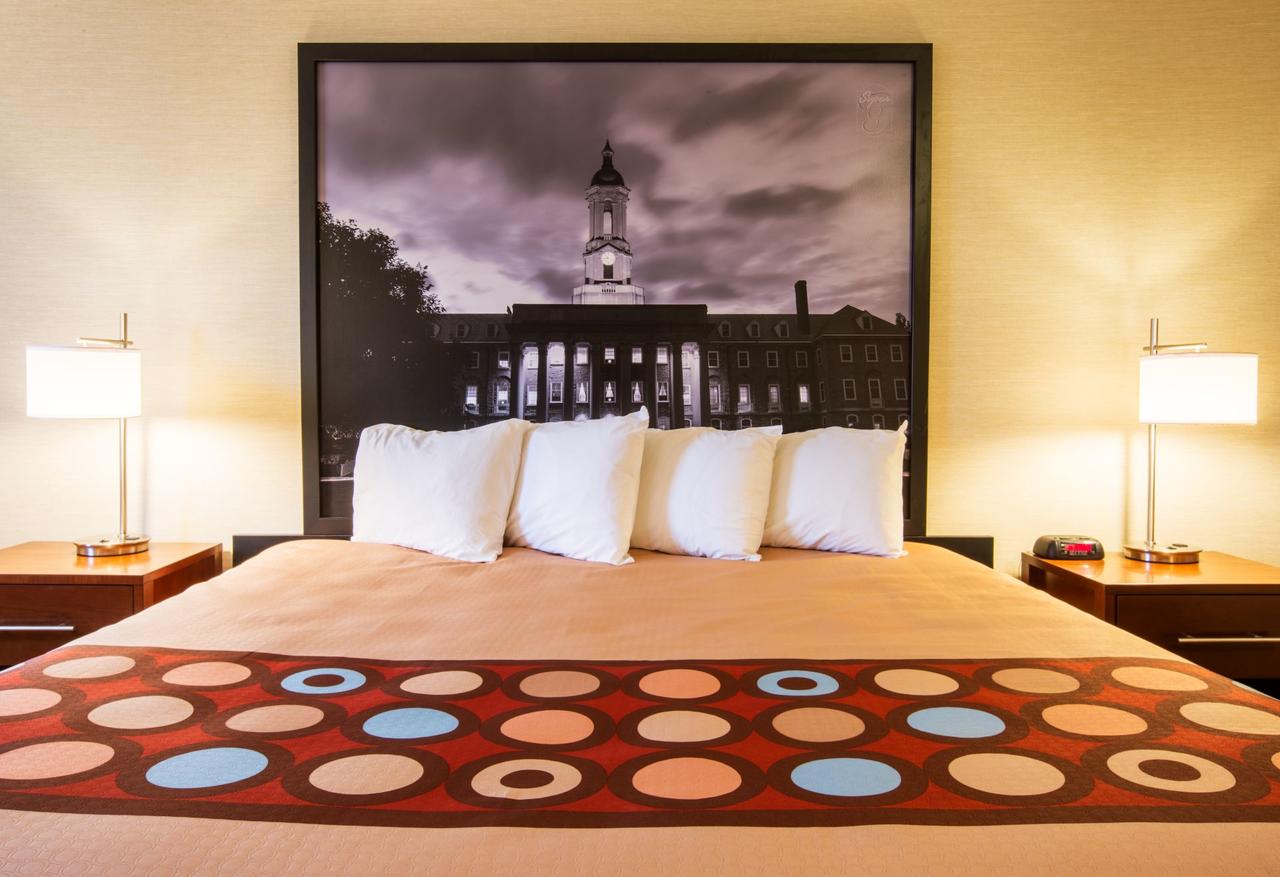 Super 8 By Wyndham State College - thumb 1