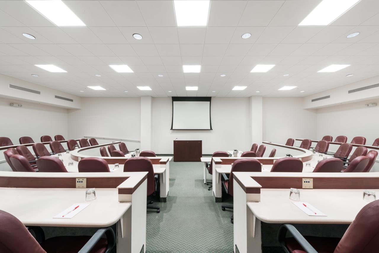 Ramada By Wyndham State College Hotel & Conference Center - thumb 14