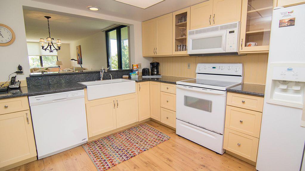 A Step Away From The Beach - thumb 22