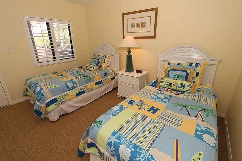 A Step Away From The Beach - thumb 14