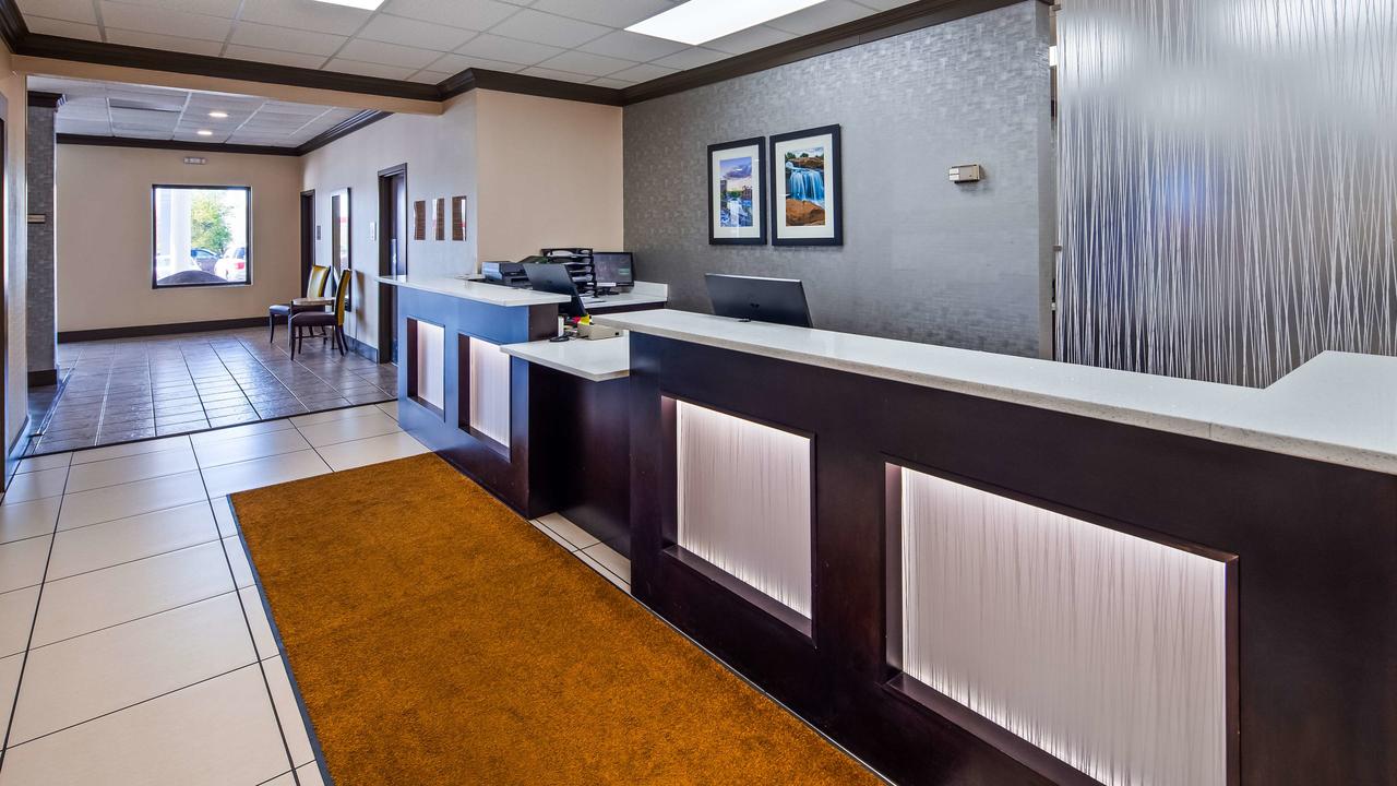 Best Western Greenville Airport - thumb 21