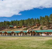 Rock Crest Lodge  Cabins - Accommodation Alabama