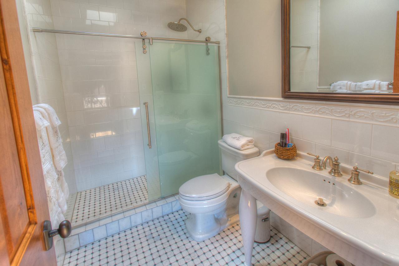 Rock Crest Lodge & Cabins - thumb 11