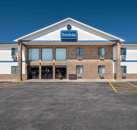 Travelodge by Wyndham Spearfish - Accommodation Alabama