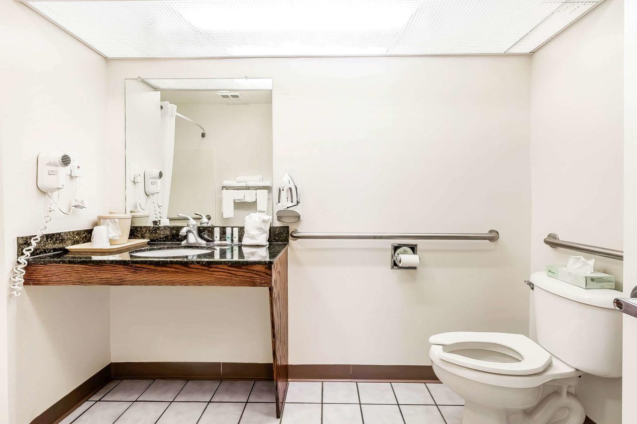 Quality Inn Gallatin - thumb 8