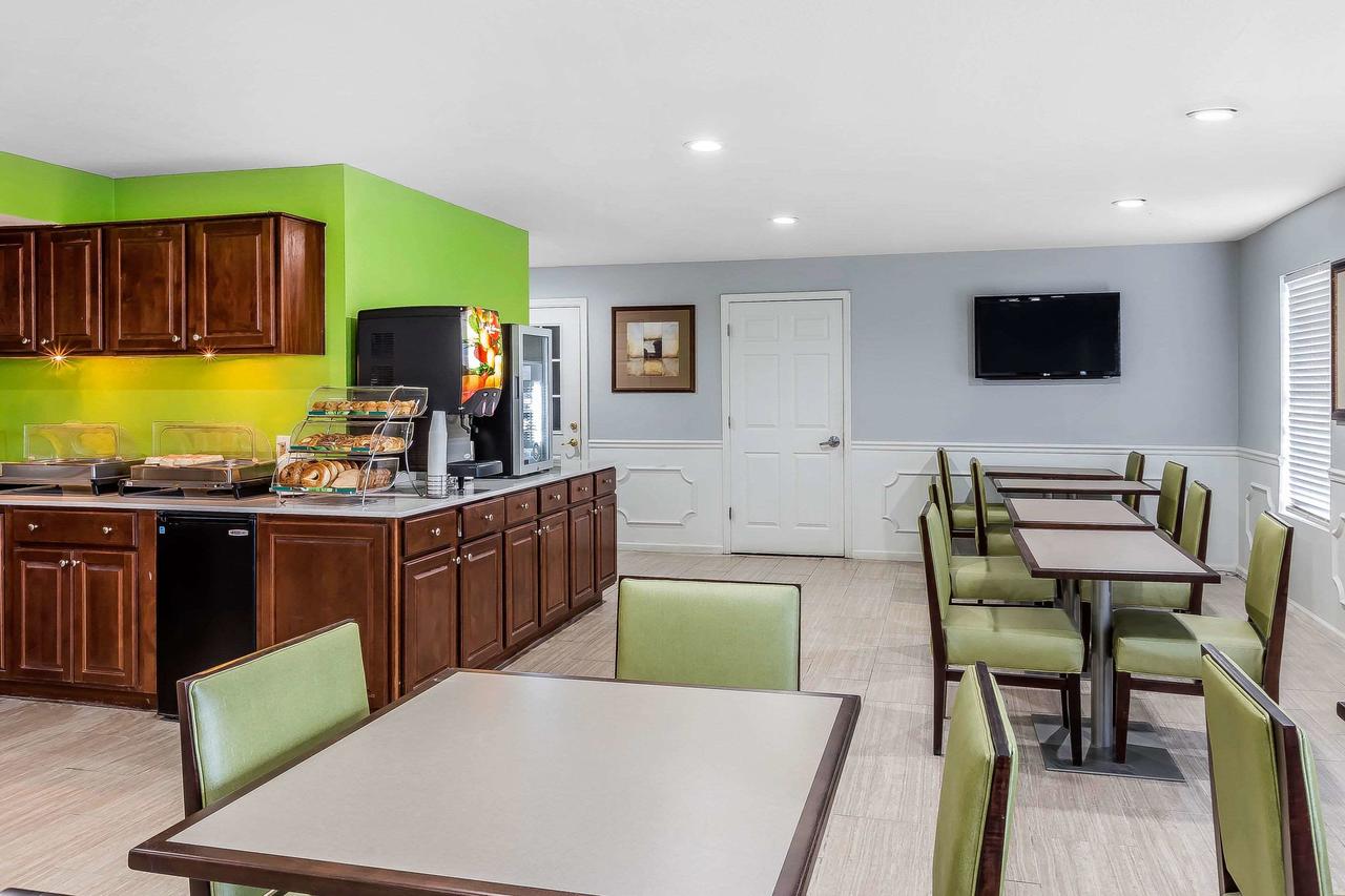 Quality Inn Gallatin - thumb 9