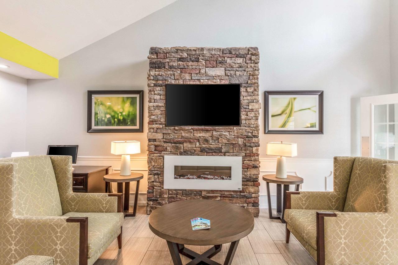 Quality Inn Gallatin - thumb 26