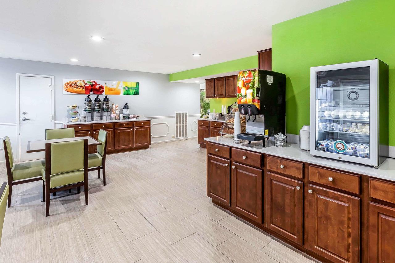 Quality Inn Gallatin - thumb 25