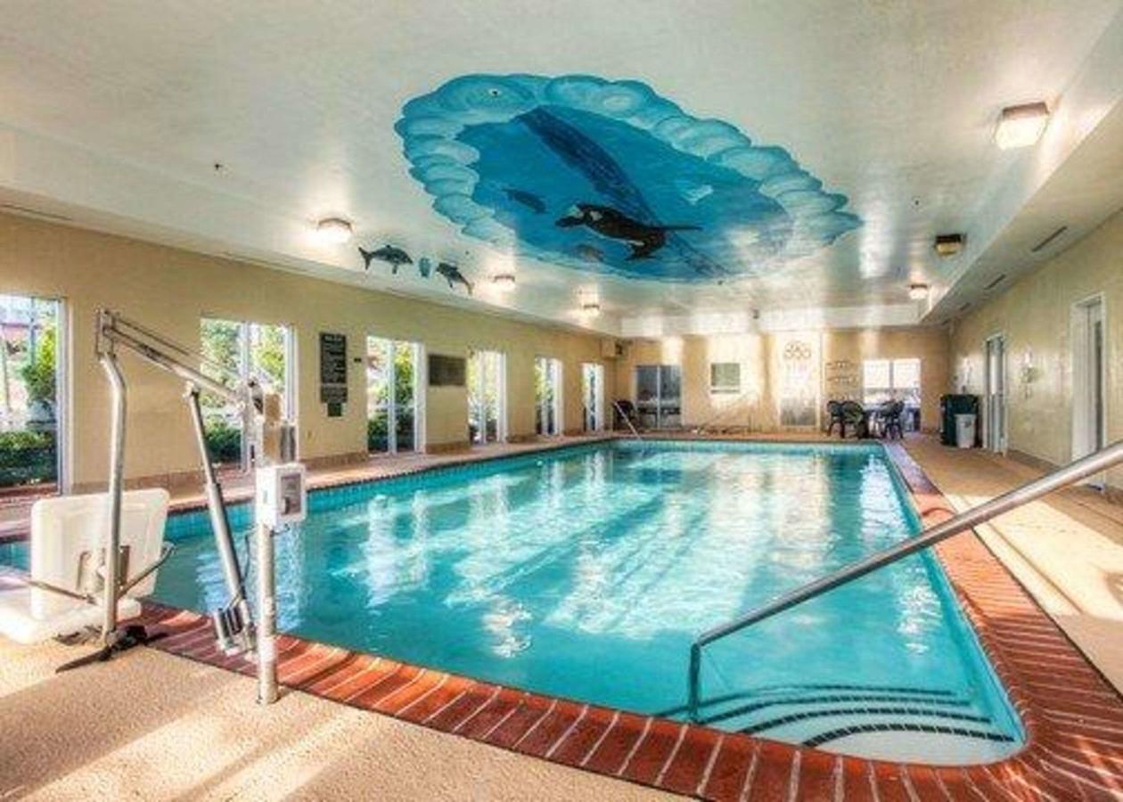 Comfort Suites At Rivergate Mall - thumb 5