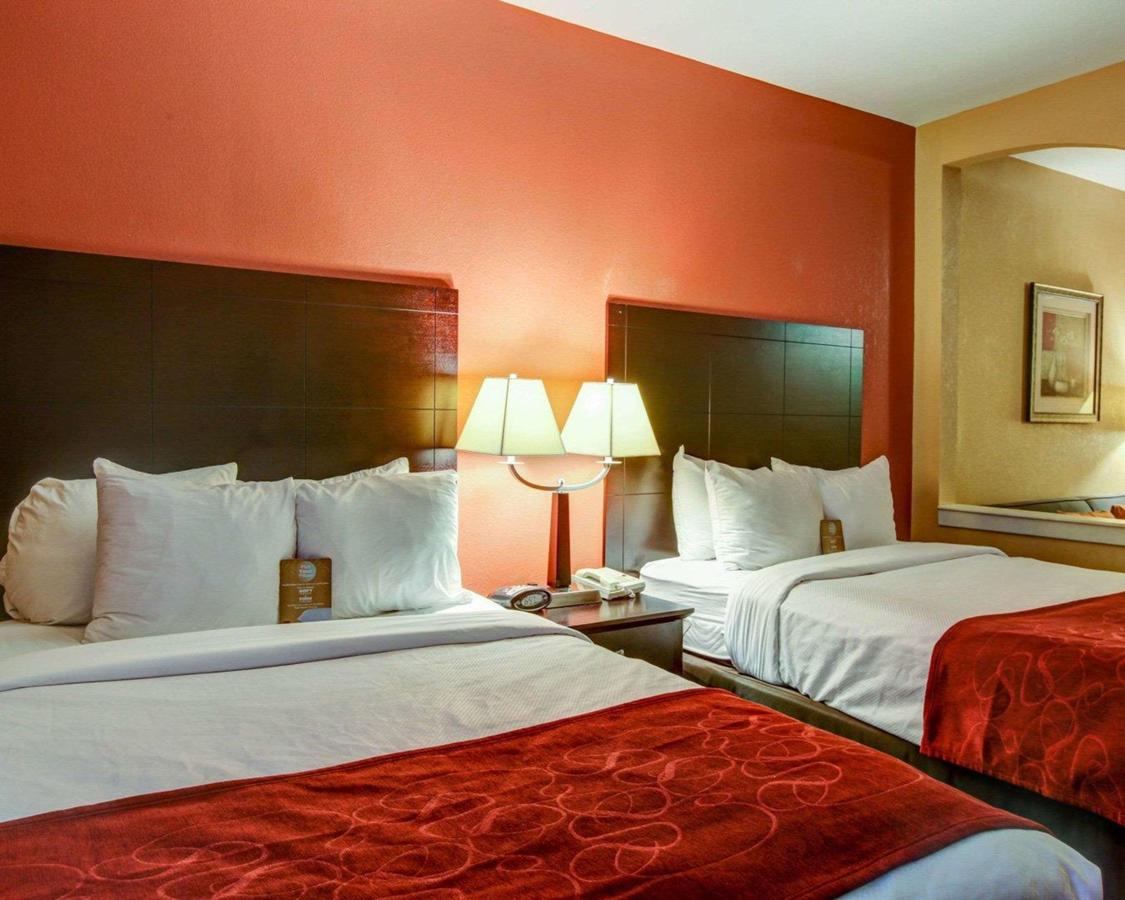 Comfort Suites At Rivergate Mall - thumb 11