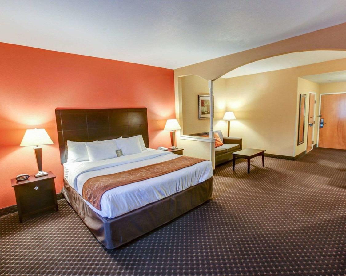 Comfort Suites At Rivergate Mall - thumb 1