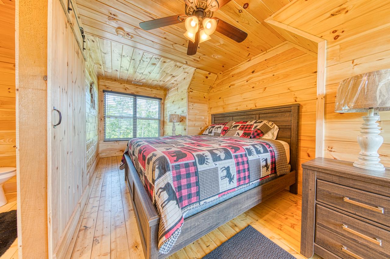 Bearadise - 6 Bed 5 Bath Vacation Home In Pigeon Forge - thumb 42