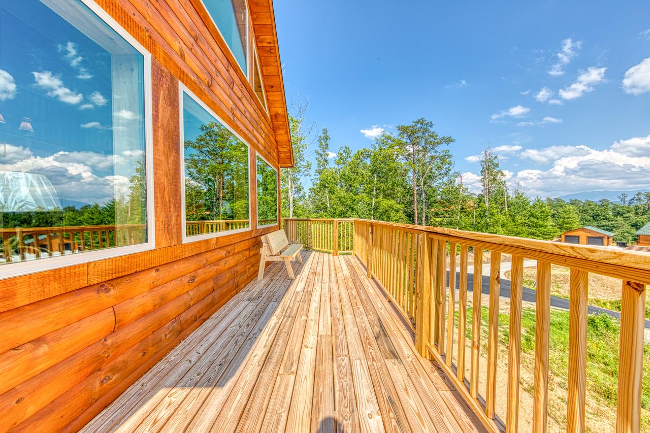 Bearadise - 6 Bed 5 Bath Vacation Home In Pigeon Forge - thumb 6