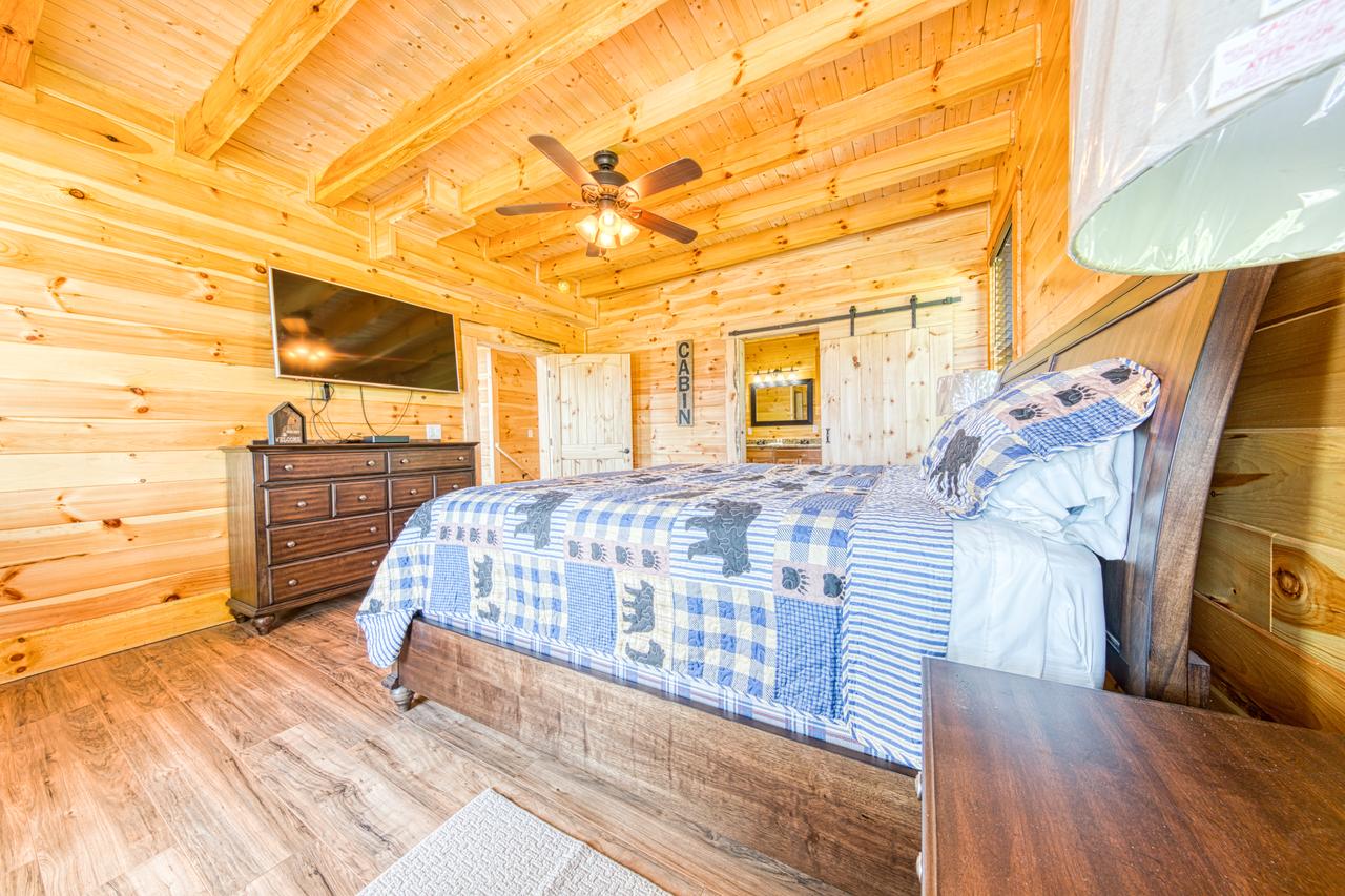 Bearadise - 6 Bed 5 Bath Vacation Home In Pigeon Forge - thumb 19