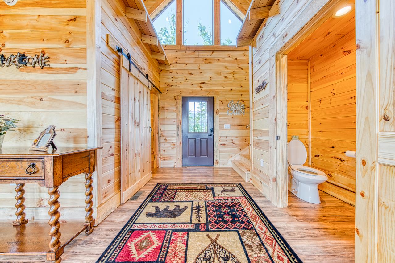 Bearadise - 6 Bed 5 Bath Vacation Home In Pigeon Forge - thumb 9