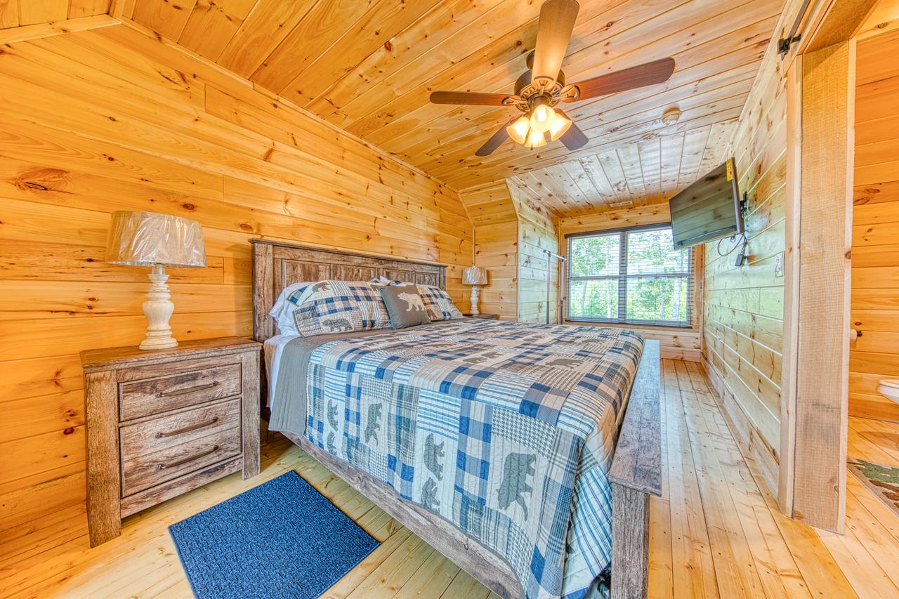 Bearadise - 6 Bed 5 Bath Vacation Home In Pigeon Forge - thumb 38