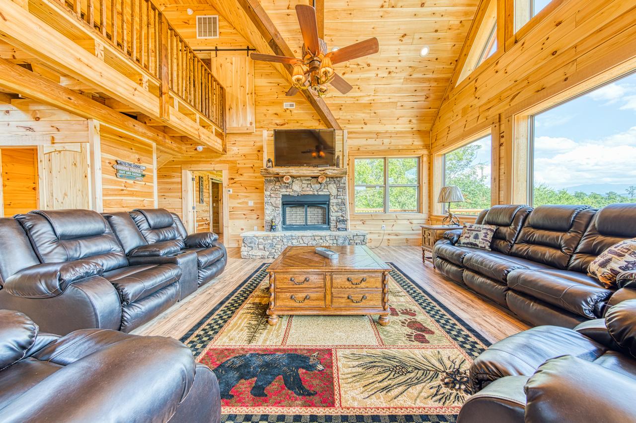 Bearadise - 6 Bed 5 Bath Vacation Home In Pigeon Forge - thumb 8