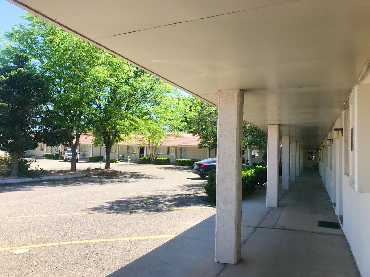 Appletree Inn - thumb 2