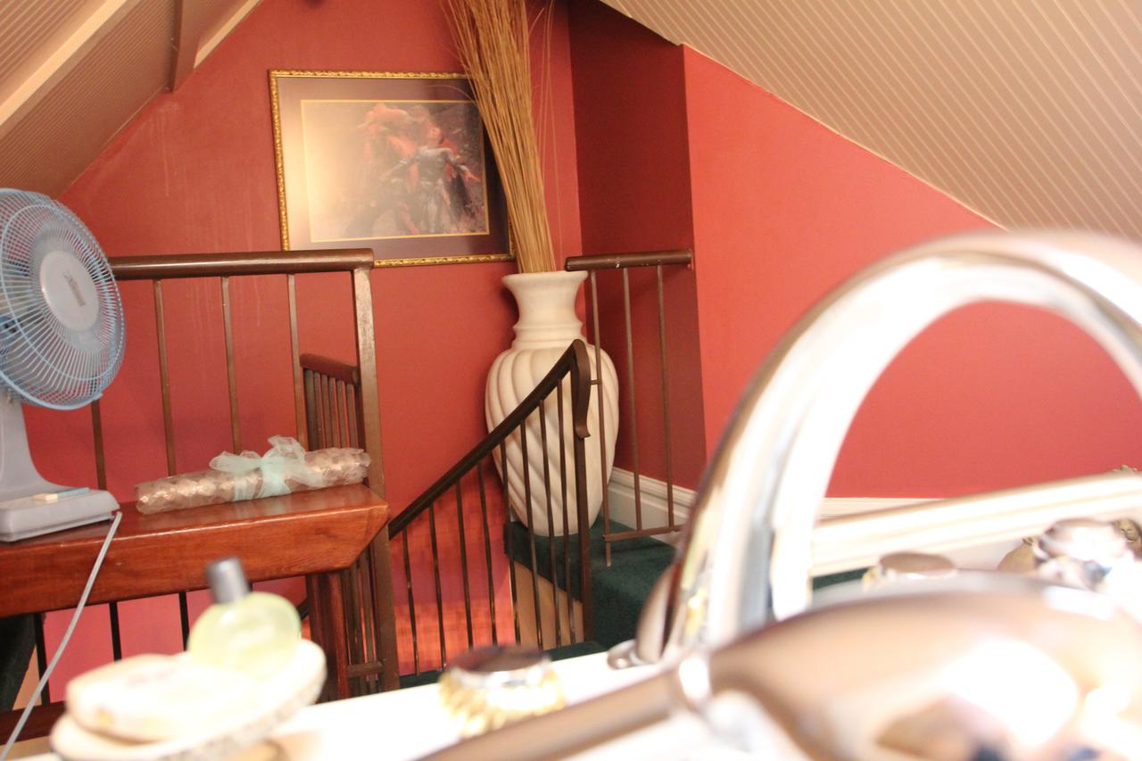 Hines Mansion - thumb 30