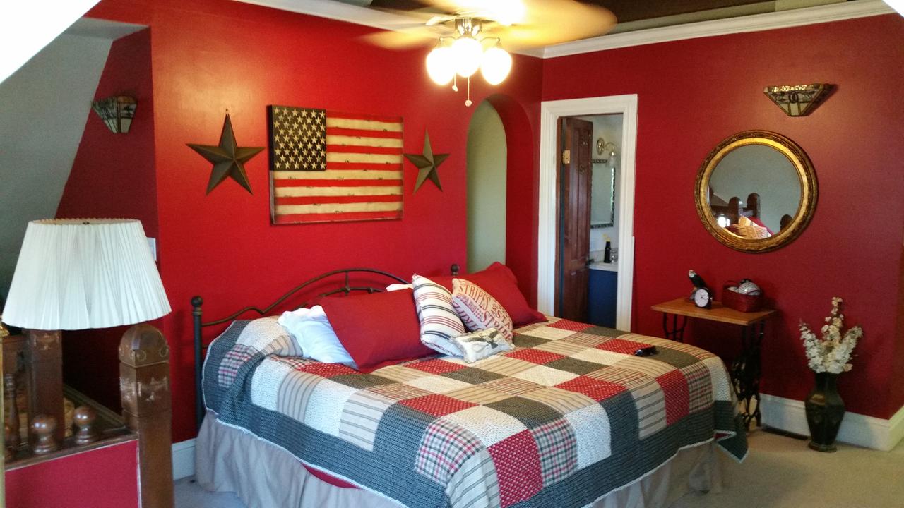 Hines Mansion - thumb 29