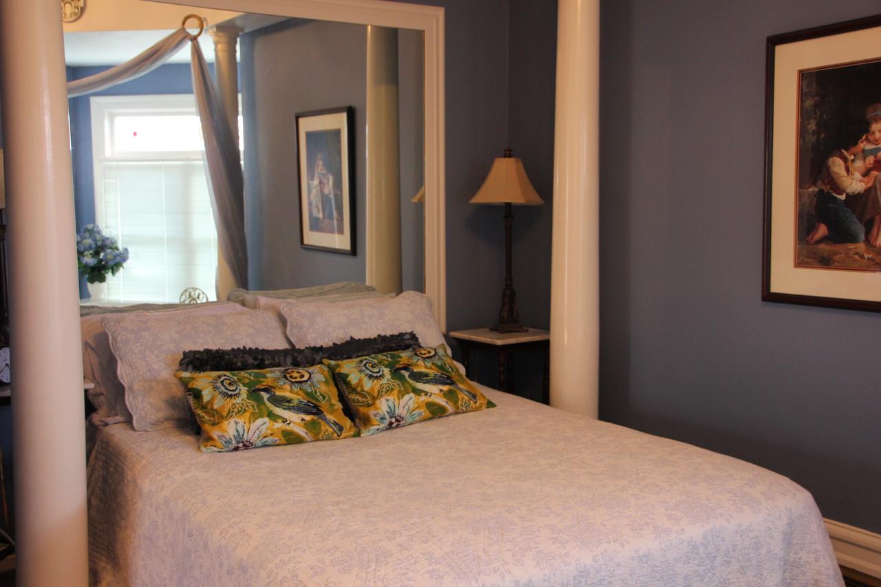 Hines Mansion - thumb 19