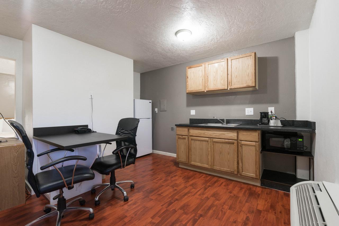 Little Suites Provo Extended Stay - thumb 2