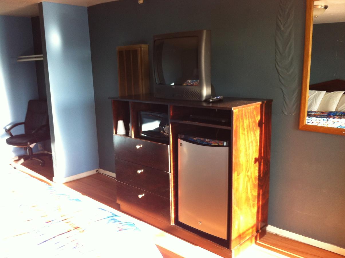 Provo Inn & Suites - thumb 5