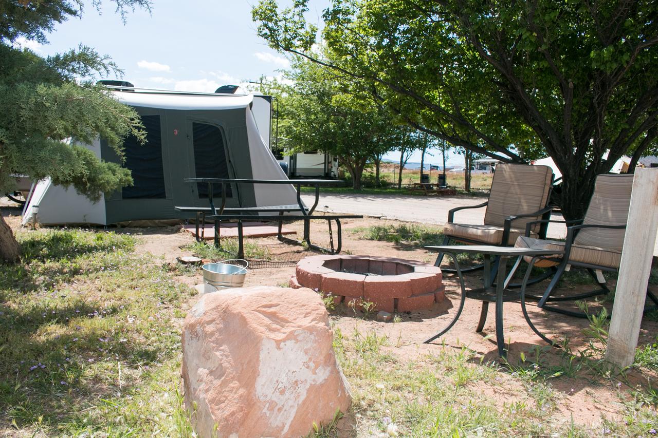 FunStays Glamping Setup Tent In RV Park #3 OKGT-T3 - thumb 0