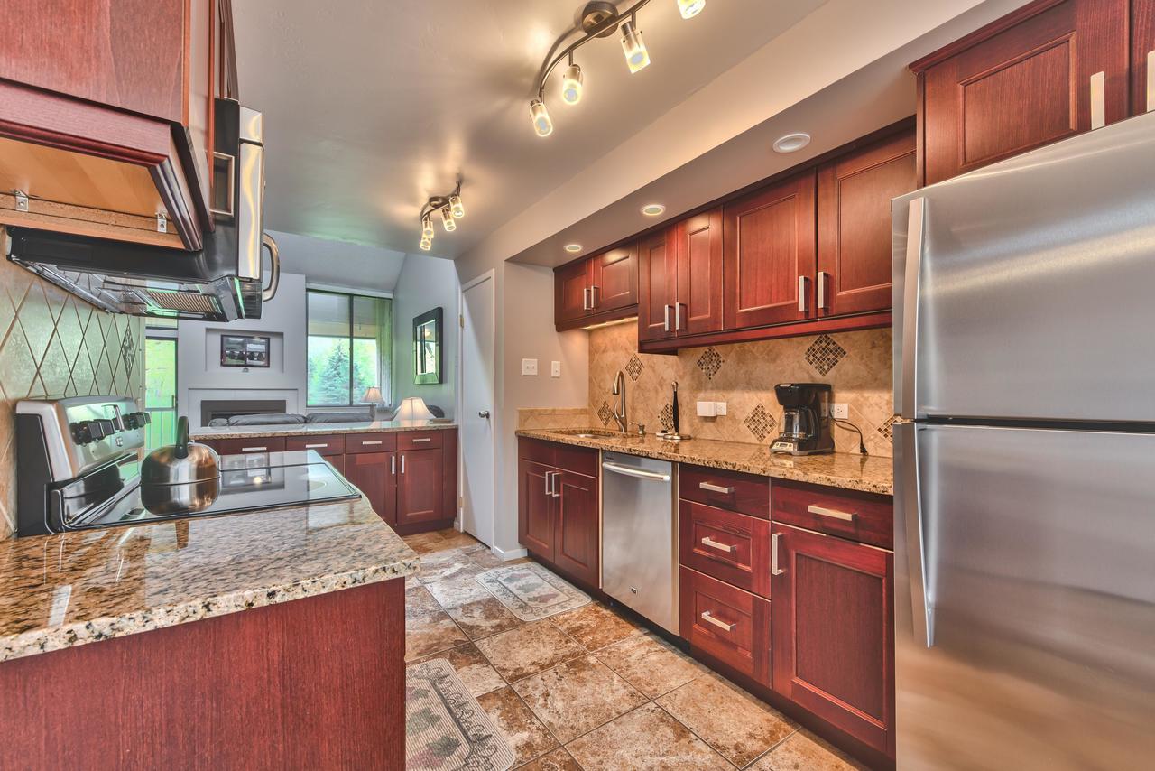 Park City Captain Molly Hideaway Condo - thumb 7