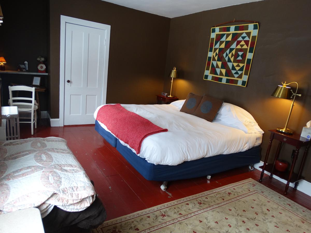 Shoreham Inn - thumb 30