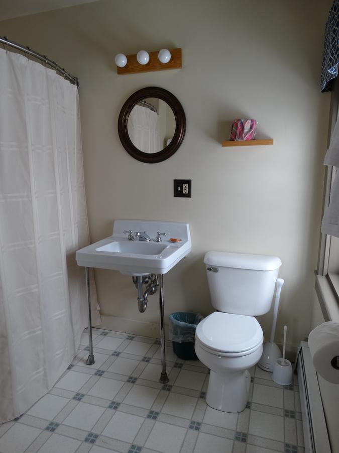 Shoreham Inn - thumb 9