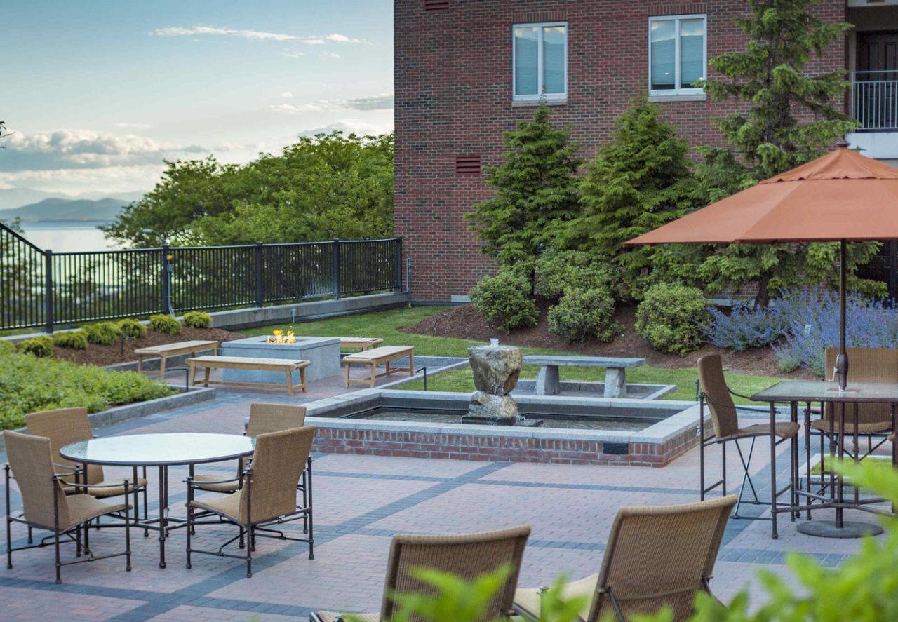 Courtyard Burlington Harbor - thumb 11