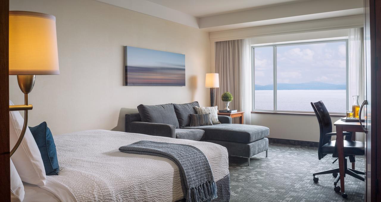 Courtyard Burlington Harbor - thumb 5