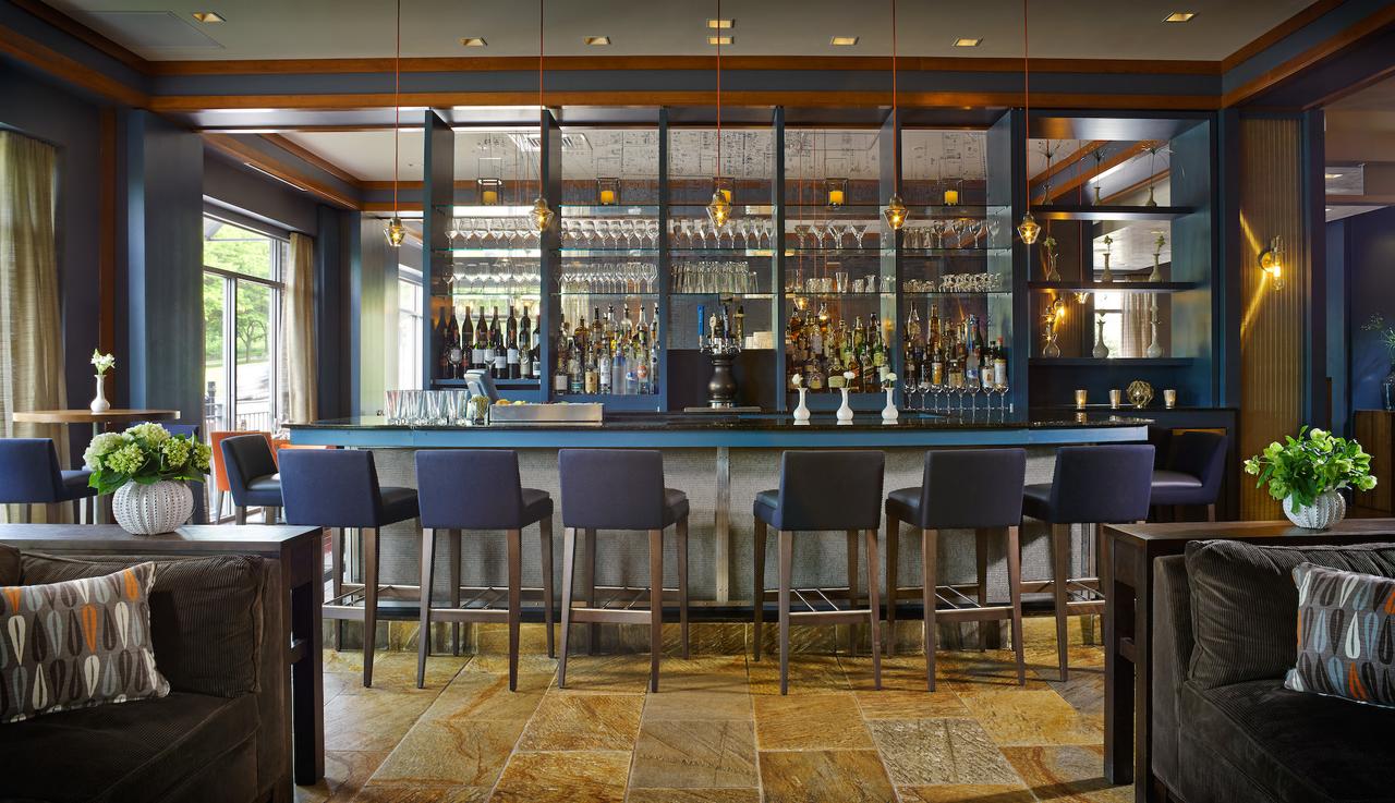 Courtyard Burlington Harbor - thumb 24