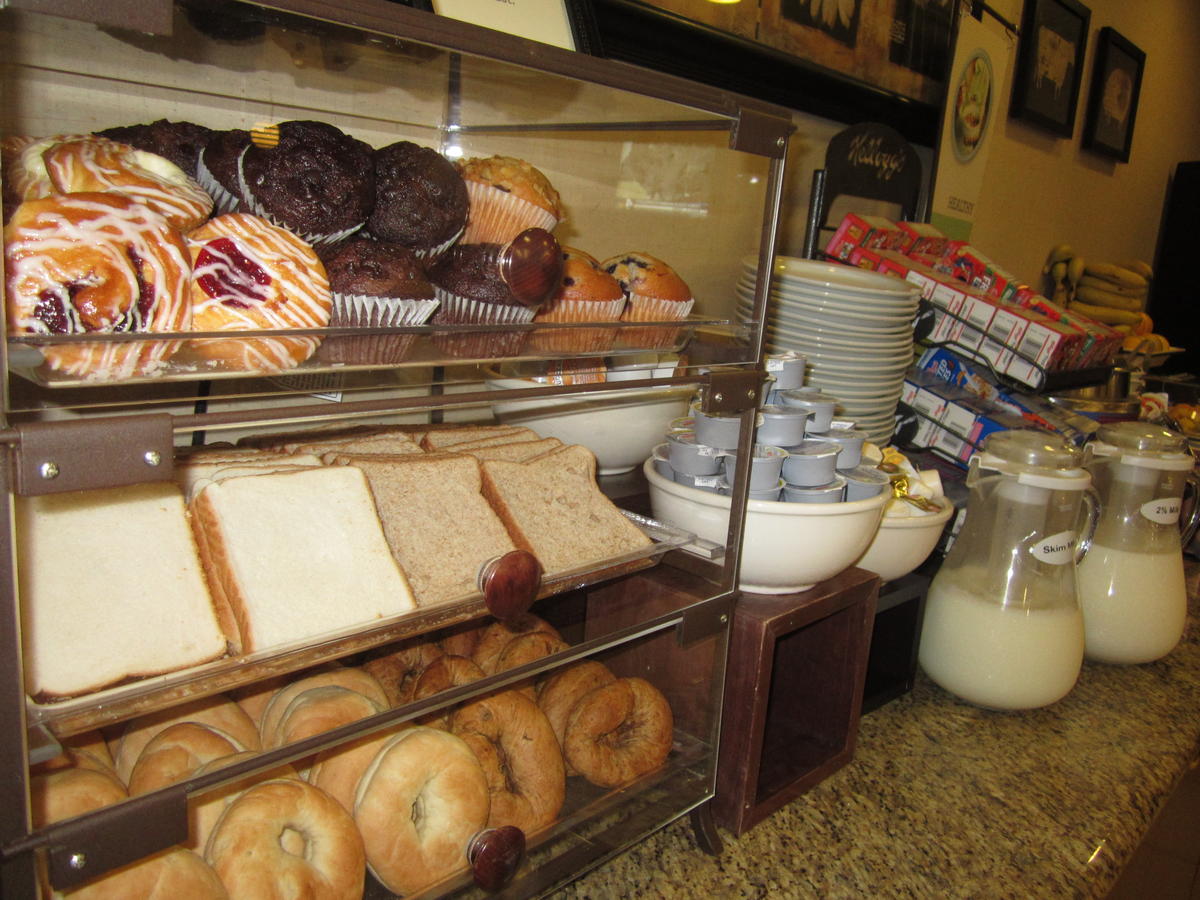 Country Inn & Suites By Radisson, Potomac Mills Woodbridge, VA - thumb 24