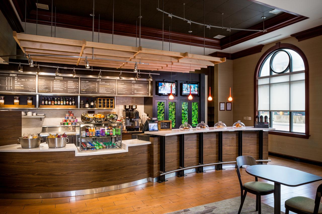 Courtyard By Marriott Norfolk Downtown - thumb 19